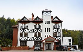 FAMILIJNY Ośrodek Wypoczynkowo - Rehabilitacyjny Krynica Zdrój